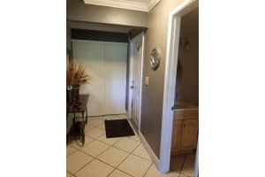 9151 Fontainebleau Blvd, Miami, FL 33172, Sold 08/18/18