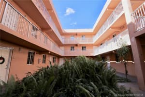 6065 NW 186th St, Hialeah, FL 33015, Sold 02/28/18