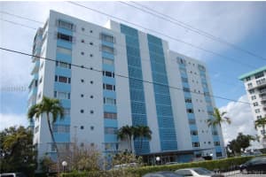 10300 W Bay Harbor Dr #6d, Bay Harbor Islands, FL 33154, Sold 04/27/18
