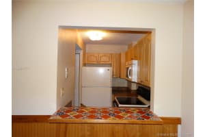 8145 NW 7th St, Miami, FL 33126, Sold 02/01/18