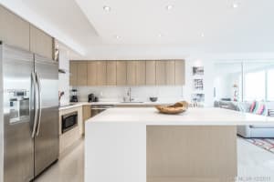 401 Ocean Dr, Miami Beach, FL 33139, Sold 07/05/18