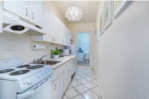 3700 Collins Ave, Miami, FL 33140, Sold 05/14/18