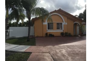7464 NW 169th Ln, Hialeah, FL 33015, Sold 04/27/18