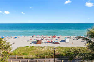 4141 Collins Ave, Miami, FL 33140, Sold 04/16/18