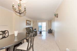 4141 Collins Ave, Miami, FL 33140, Sold 04/16/18