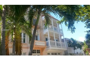 642 Michigan Ave, Miami Beach, FL 33139, Sold 01/30/18