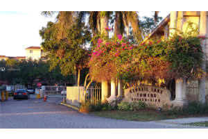 15231 SW 80th St, Miami, FL 33193, Sold 04/23/18