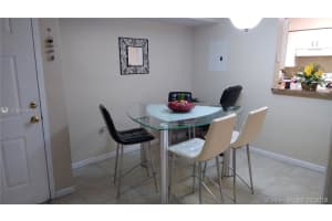 15231 SW 80th St, Miami, FL 33193, Sold 04/23/18