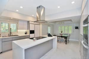 1941 S Oak Haven Cir, Miami, FL 33179, Sold 01/15/19