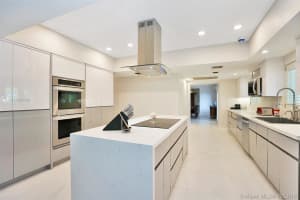 1941 S Oak Haven Cir, Miami, FL 33179, Sold 01/15/19