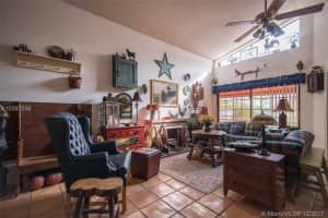 9860 NW 18th Pl, Plantation, FL 33322, Sold 03/12/18
