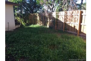 910 SW 7th Plaza, Florida City, FL 33034, Sold 04/18/18