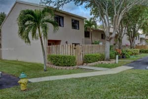 5078 S University Dr, Davie, FL 33328, Sold 03/02/18
