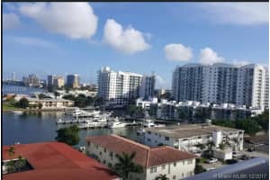 7928 West Dr, North Bay Village, FL 33141, Sold 03/22/18