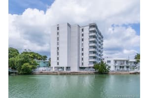 7118 Bonita Dr, Miami Beach, FL 33141, Sold 03/27/18