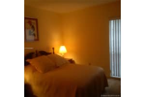 6902 N Kendall Dr APT E204, Pinecrest, FL 33156, Sold 04/06/18