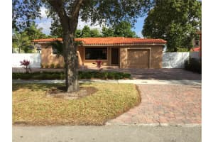 50 Pen Na Na Dr, Hialeah, FL 33010, Sold 02/23/18