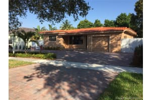 50 Pen Na Na Dr, Hialeah, FL 33010, Sold 02/23/18