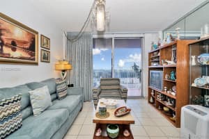 1800 NW 24th Ave, Miami, FL 33125, Sold 12/29/17