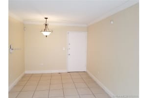 7244 SW 94th Pl APT C2, Miami, FL 33173, Sold 02/15/18