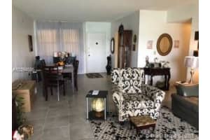 471 Ives Dairy Rd, Miami, FL 33179, Sold 03/02/18