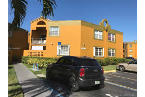 9741 Fontainebleau Blvd H206, Miami, FL 33172, Sold 02/07/18