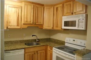 8650 SW 67th Ave, Miami, FL 33143, Sold 04/03/18