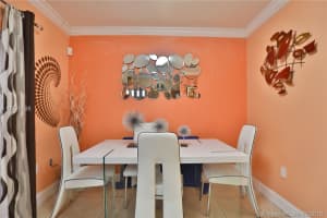 17986 NW 74th Ct, Hialeah, FL 33015, Sold 02/28/18