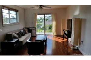 301 Michigan Ave, Miami Beach, FL 33139, Sold 04/27/18
