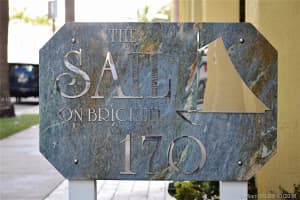 170 SE 14th St, Miami, FL 33131, Sold 04/26/18