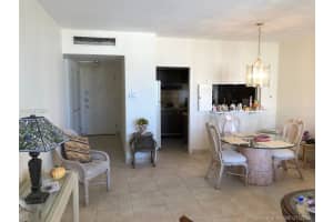 2121 N Bayshore Dr, Miami, FL 33137, Sold 06/19/18