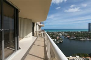 20191 E Country Club Dr, Miami, FL 33180, Sold 08/18/20