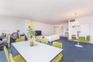 4925 Collins Ave #3f, Miami, FL 33140, Sold 02/27/18