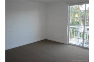 125 Jefferson Ave, Miami Beach, FL 33139, Sold 05/09/18