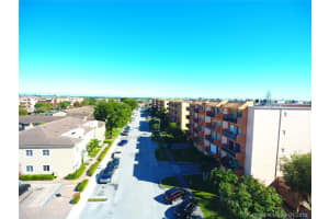 1950 W 54th St #402b, Hialeah, FL 33012, Sold 03/14/18
