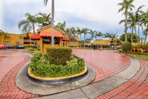 9735 Fontainebleau Blvd G204, Miami, FL 33172, Sold 03/30/18