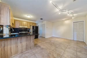 515 NW 99th Pl, Miami, FL 33172, Sold 01/31/18