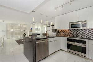 1228 West Ave, Miami Beach, FL 33139, Sold 02/15/18