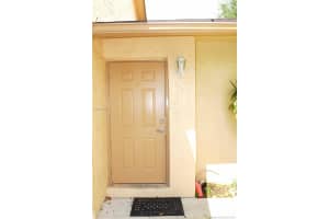 5290 Gate Lake Rd, Tamarac, FL 33319, Sold 03/13/18