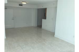 7501 E Treasure Dr #7a, North Bay Village, FL 33141, Sold 04/11/18