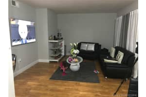 15659 SW 73rd Cir Terrace, Miami, FL 33193, Sold 03/14/18