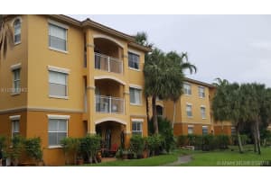 9620 NW 2nd St, Pembroke Pines, FL 33024, Sold 02/05/18