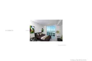 218 SE 14th St, Miami, FL 33131, Sold 02/09/18