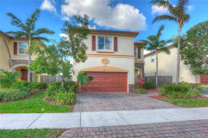 4402 NW 112th Ct, Doral, FL 33178, Sold 01/10/19