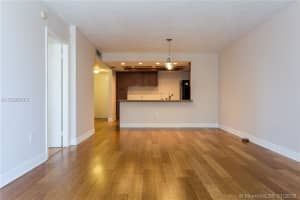 1020 Meridian Ave, Miami Beach, FL 33139, Sold 04/20/18