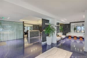 4301 Collins Ave, Miami, FL 33140, Sold 08/28/18