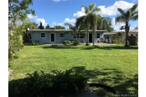 825 NW 6th Ave, Dania Beach, FL 33004, Sold 02/13/18