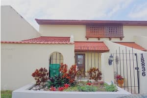 18836 NW 65th Ct, Hialeah, FL 33015, Sold 02/28/18