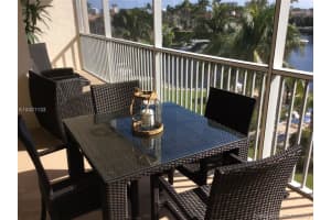 400 N Federal Hwy, Deerfield Beach, FL 33441, Sold 03/29/18