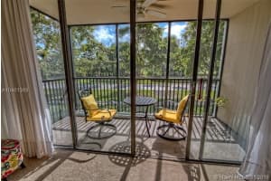 3301 N Country Club Dr, Miami, FL 33180, Sold 10/26/18